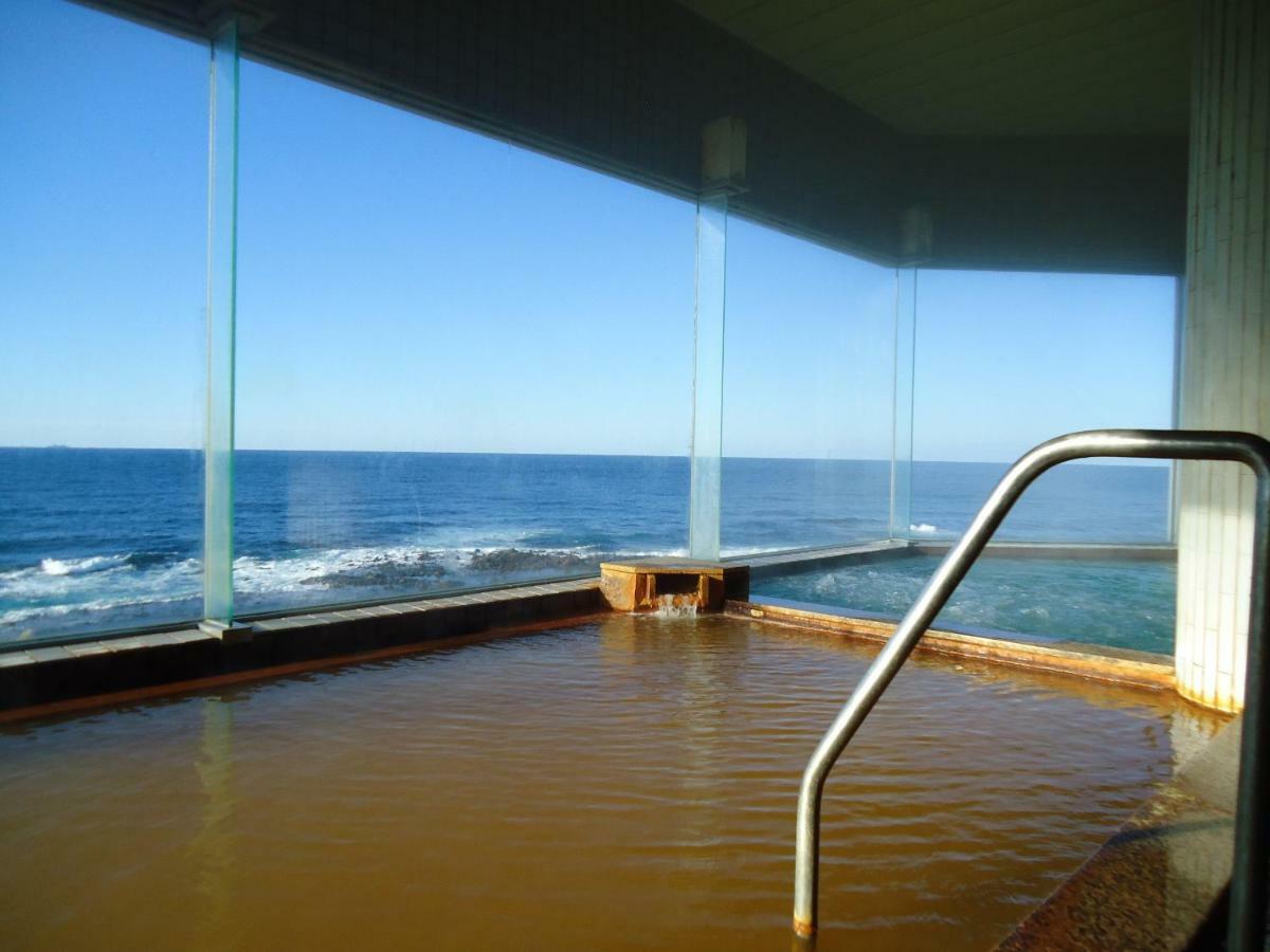 Koganezaki Furofushi Onsen Hotel Fukaura Eksteriør billede